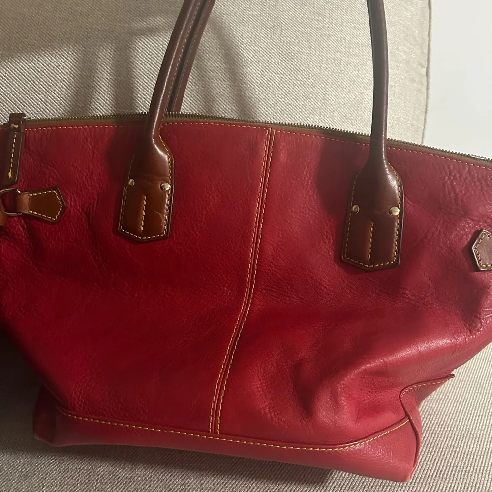 Dooney & Bourke Red Tote The Dooney & Bourke Fairfield Champosa Satchel - Picture 9 of 9